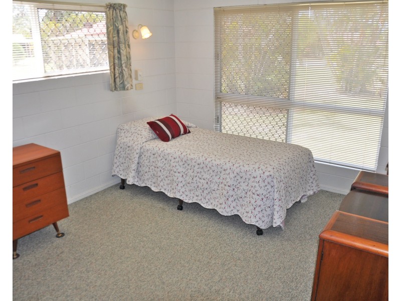 8 Tivoli Close, Mareeba QLD 4880