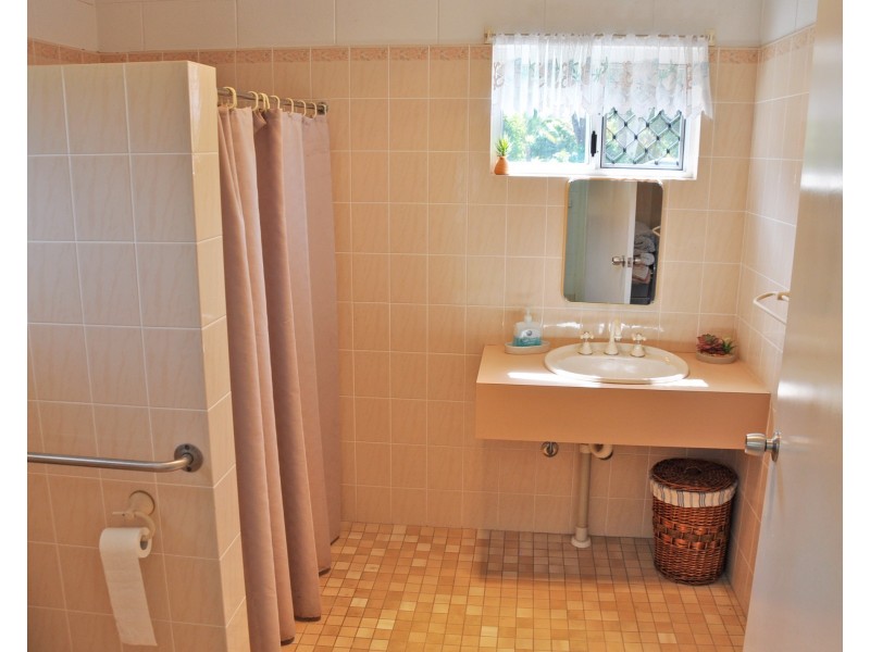 8 Tivoli Close, Mareeba QLD 4880