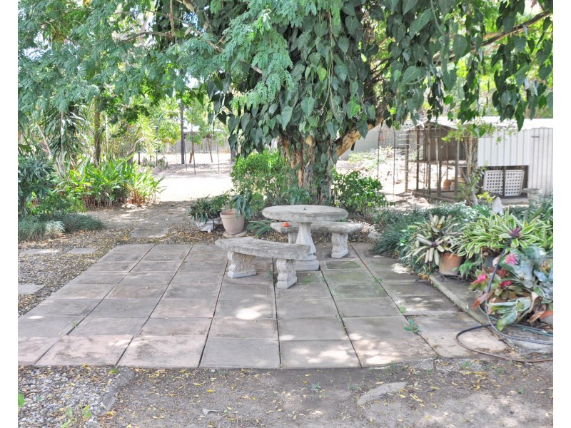 8 Tivoli Close, Mareeba QLD 4880