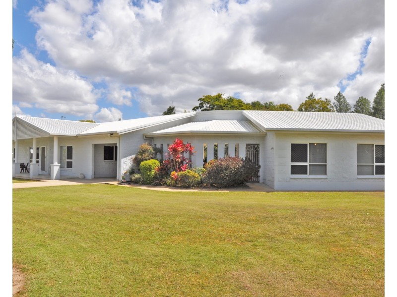 8 Tivoli Close, Mareeba QLD 4880