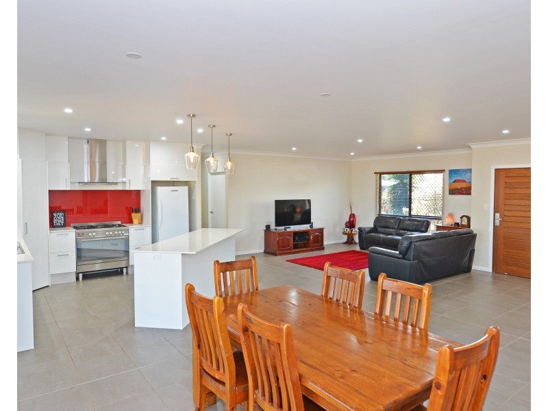 17 Gallo Drive, Mareeba QLD 4880