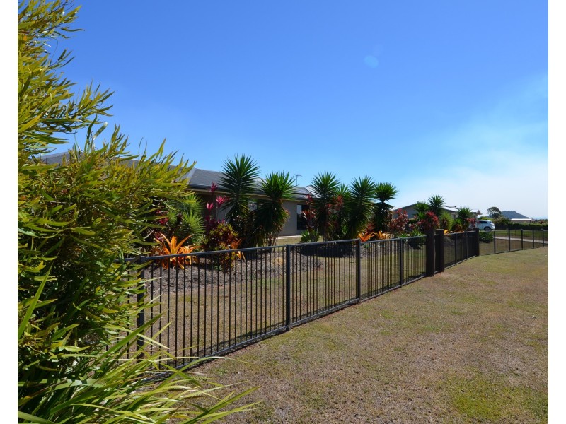 17 Gallo Drive, Mareeba QLD 4880