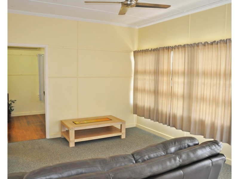 38 Iluka Street, Mareeba QLD 4880