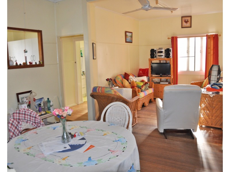 14 Wilson Street, Mareeba QLD 4880