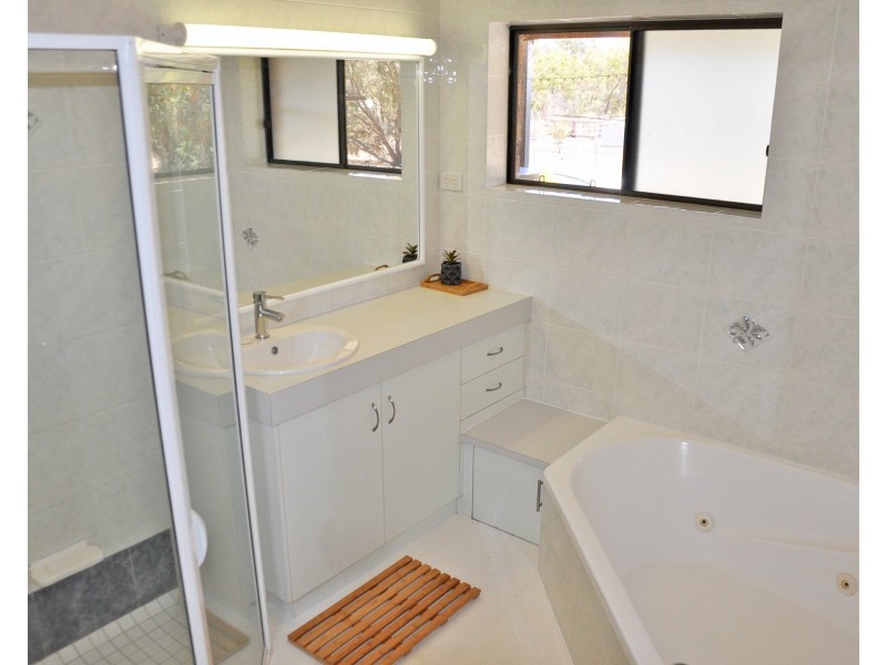 17 La Spina Road, Mareeba QLD 4880