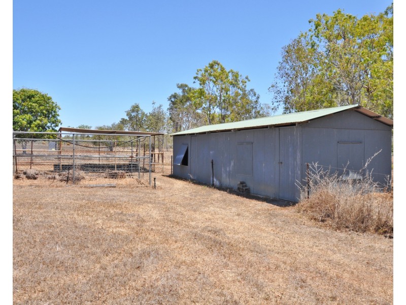 17 La Spina Road, Mareeba QLD 4880