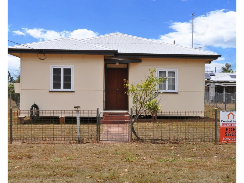 28 Basalt Street, Mareeba QLD 4880