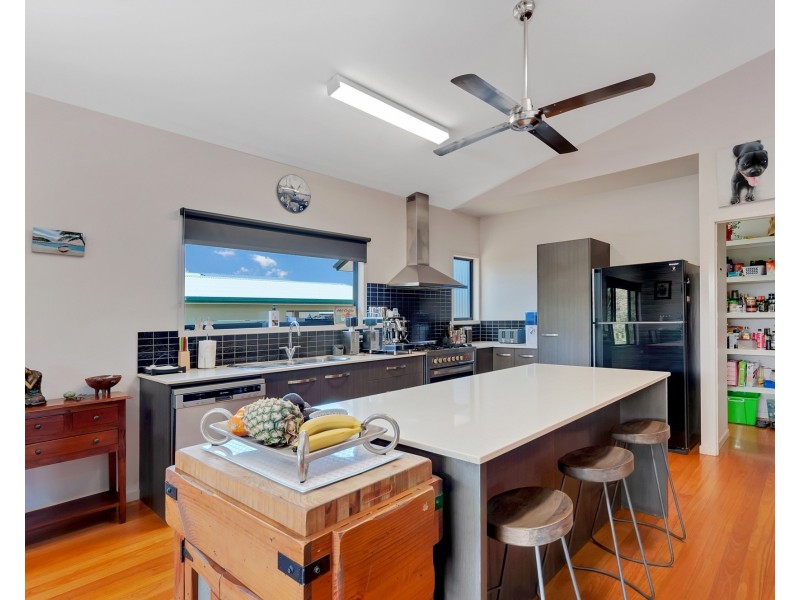 7 River Drive, Mareeba QLD 4880