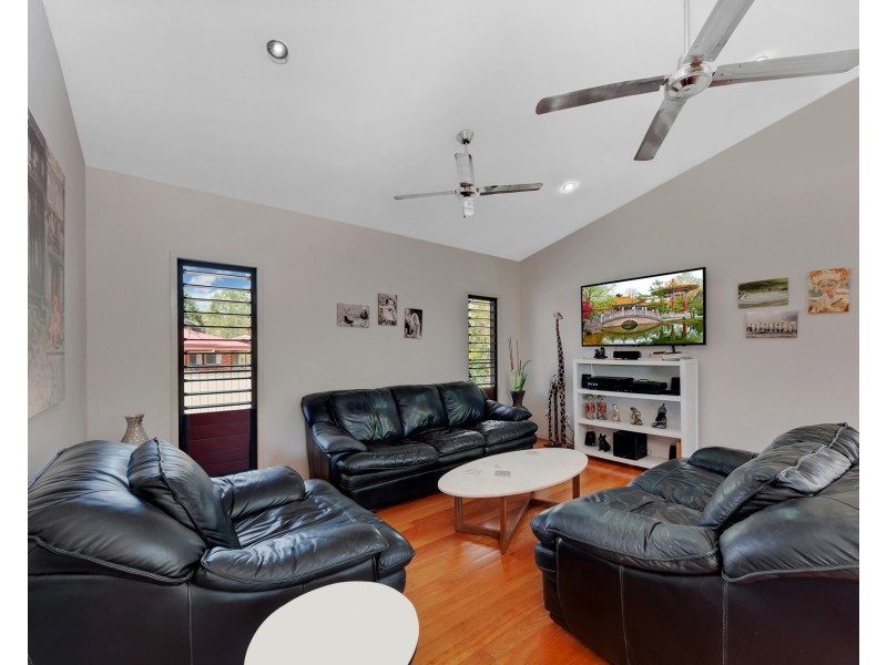 7 River Drive, Mareeba QLD 4880