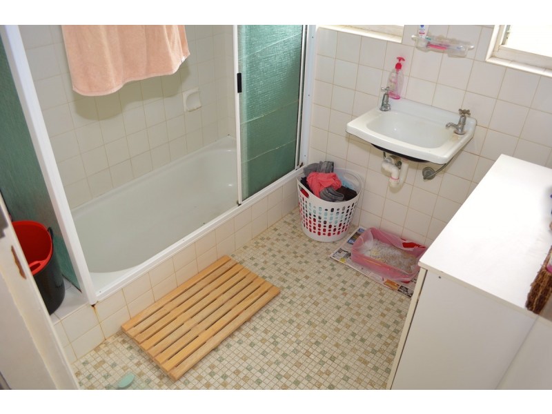 101 Walsh Street, Mareeba QLD 4880