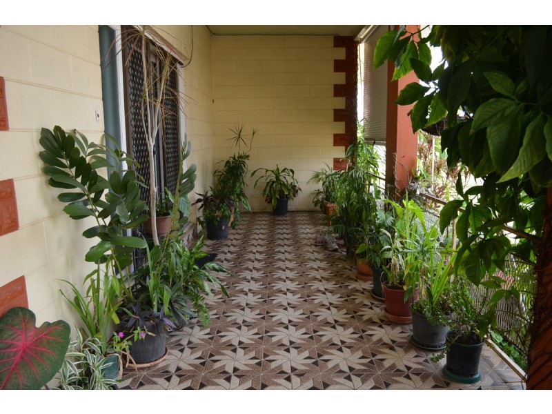 101 Walsh Street, Mareeba QLD 4880