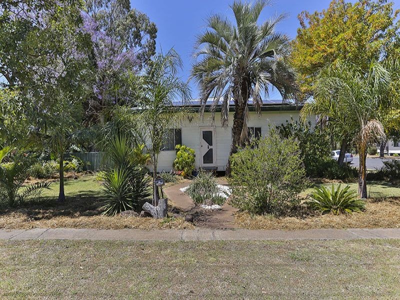 38 Briggs Street, Pittsworth QLD 4356