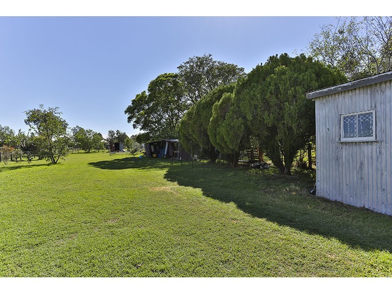 7 Hartwig Street, Goombungee QLD 4354