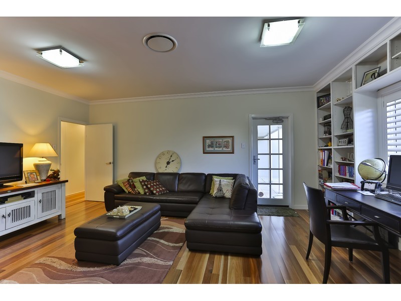 15 Bradys Road, Highfields QLD 4352