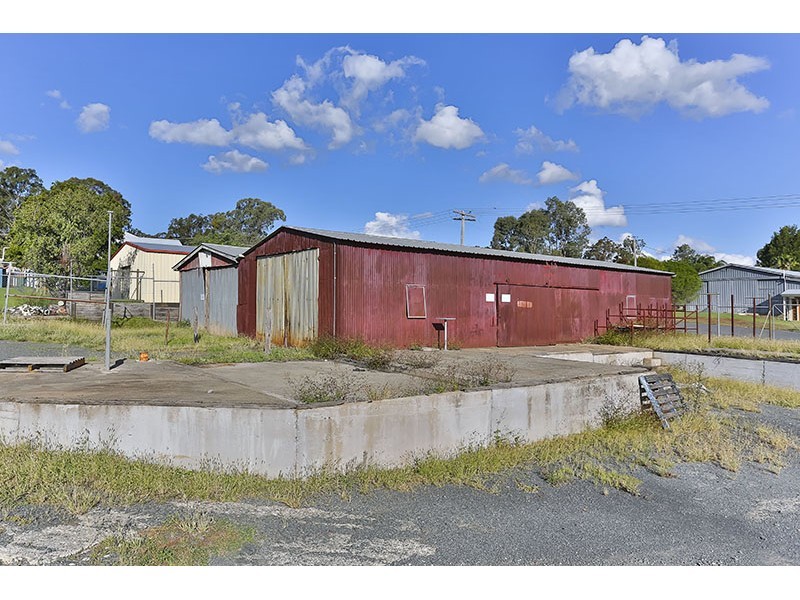 82 Mocatta Street, Goombungee QLD 4354