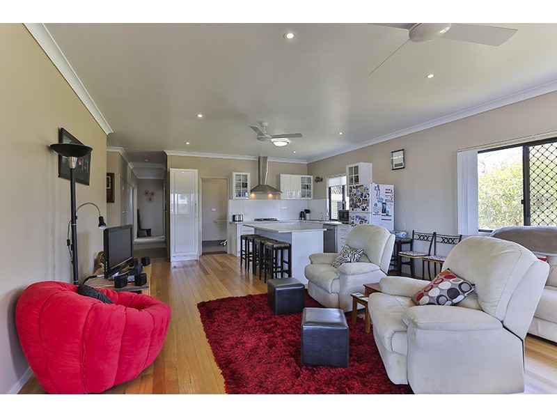 19 Edwin Street, Westbrook QLD 4350