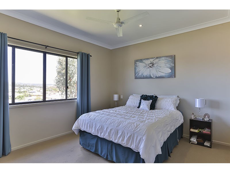 19 Edwin Street, Westbrook QLD 4350