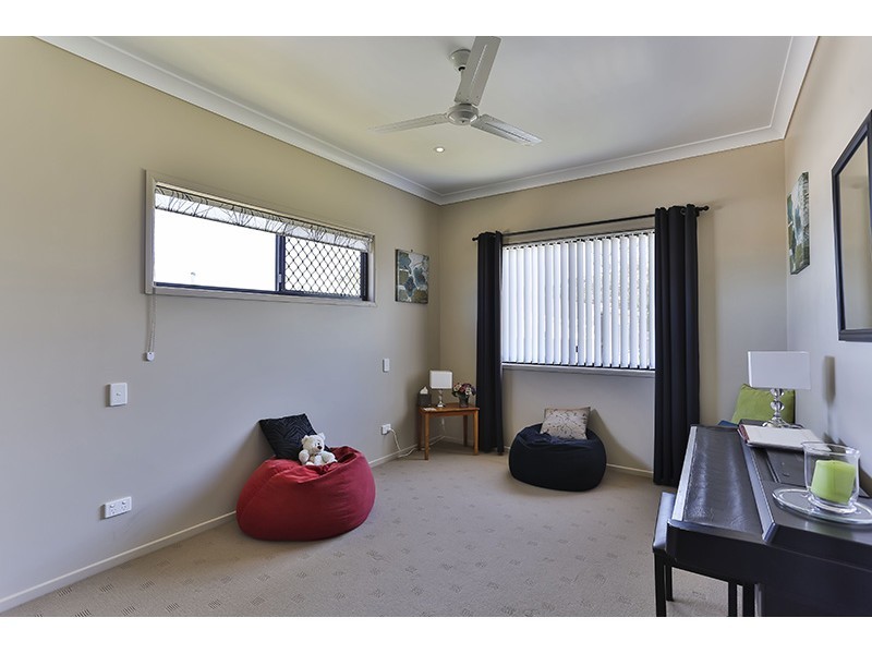 19 Edwin Street, Westbrook QLD 4350