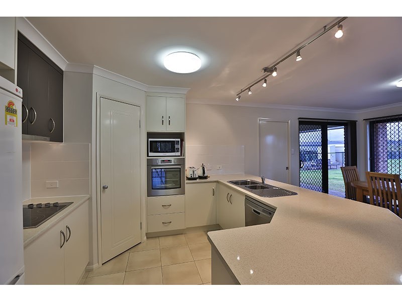 122 Harch Road, Highfields QLD 4352