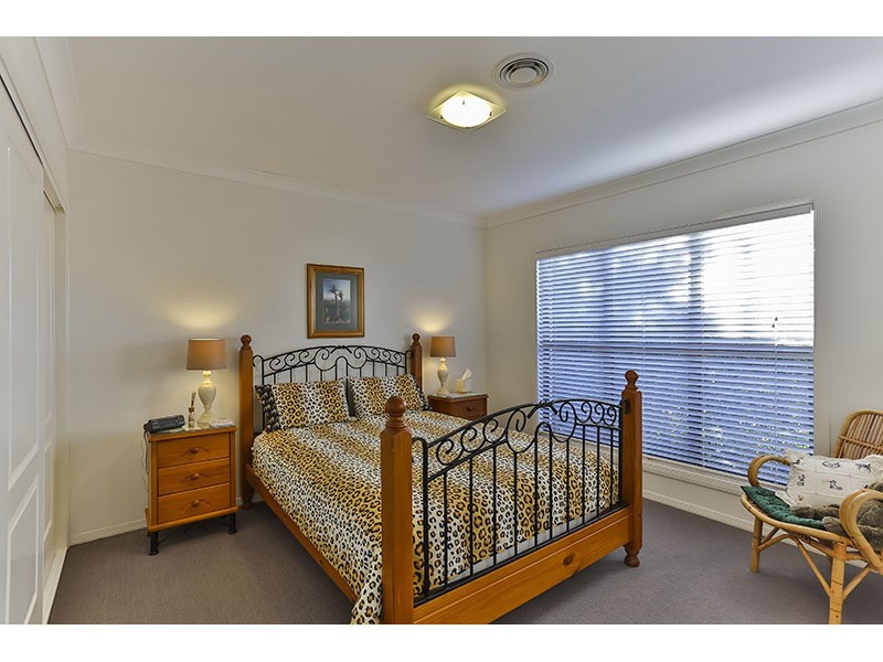 19 Prospect Terrace, Highfields QLD 4352