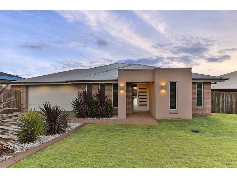 15 Kleinton Road, Kleinton QLD 4352