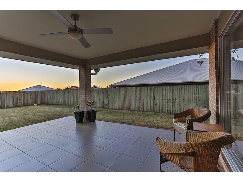 15 Kleinton Road, Kleinton QLD 4352