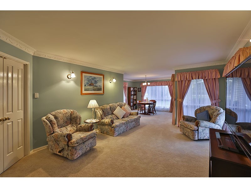 29 Reis Road, Highfields QLD 4352