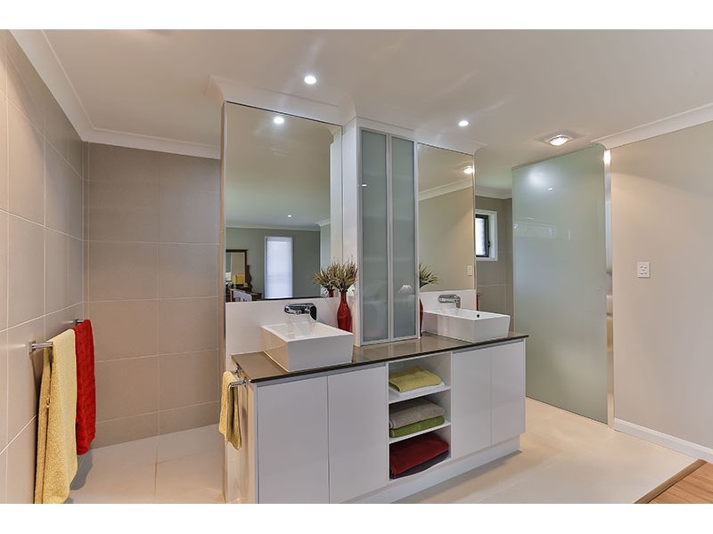 62 Evans Road, Cabarlah QLD 4352