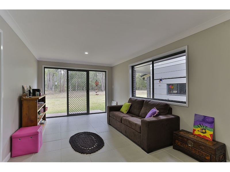 62 Evans Road, Cabarlah QLD 4352