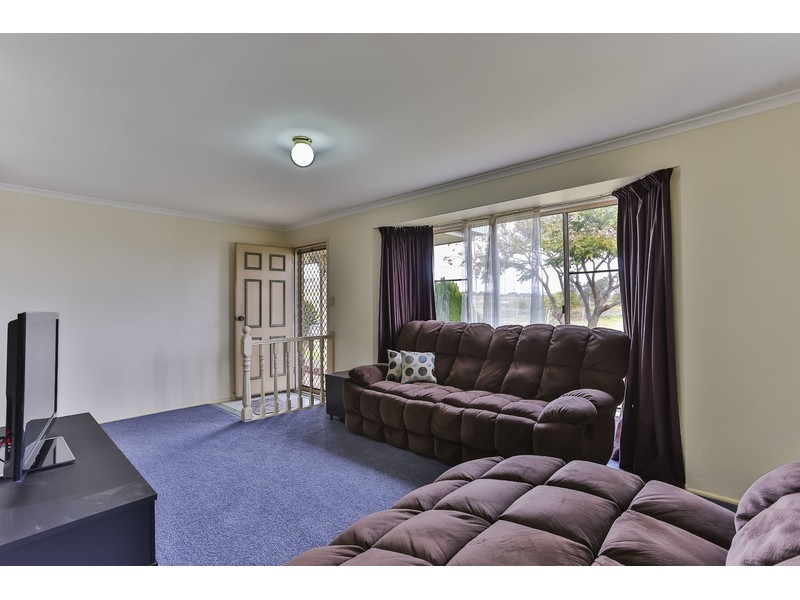 143 Glenvale Road, Glenvale QLD 4350