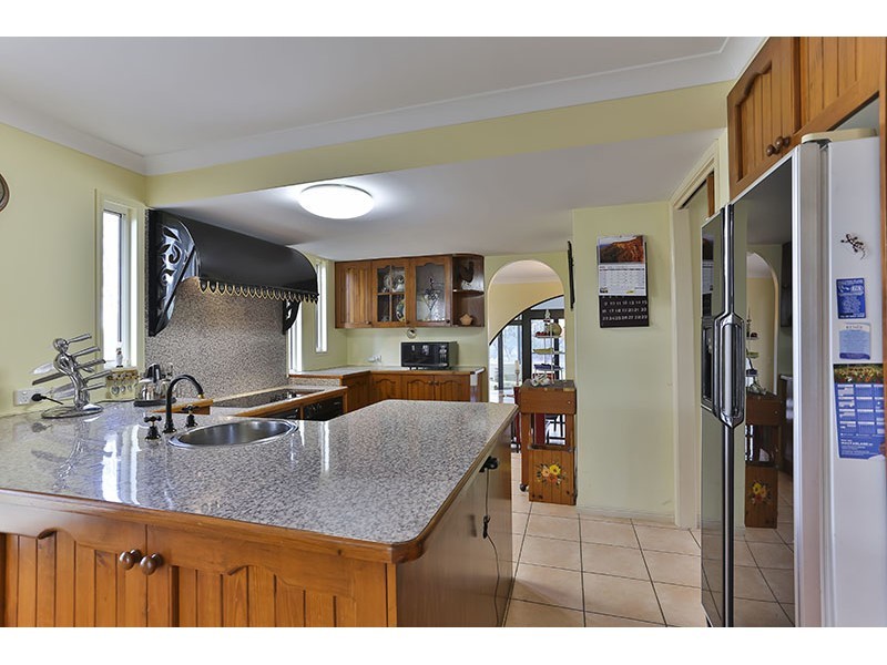 209 Cornford Road, Southbrook QLD 4363