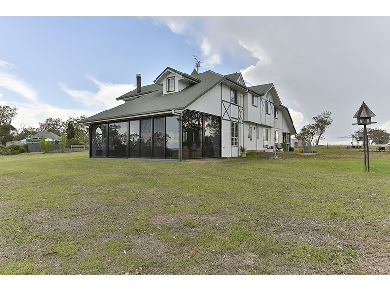 209 Cornford Road, Southbrook QLD 4363