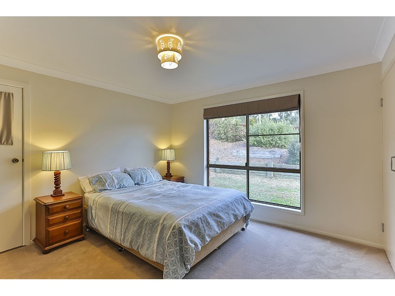 5 Pedersen street, Cranley QLD 4350