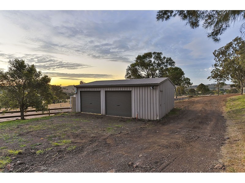 5 Pedersen street, Cranley QLD 4350