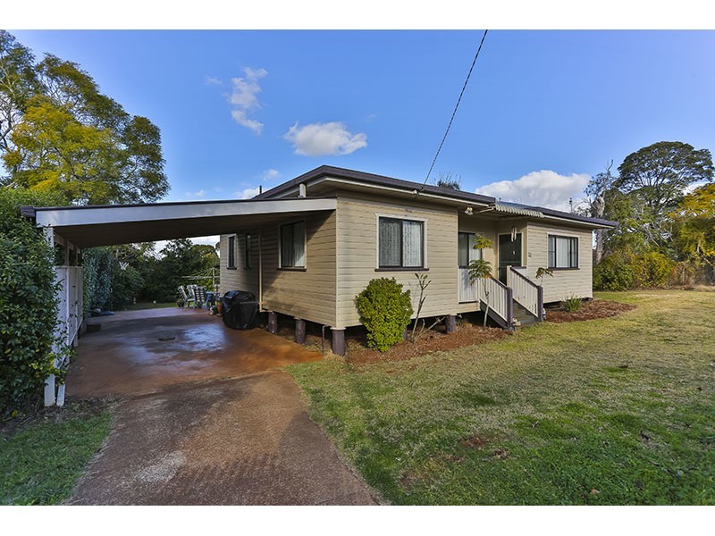 26 Leichhardt Street, Centenary Heights QLD 4350