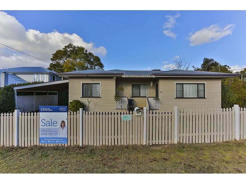 26 Leichhardt Street, Centenary Heights QLD 4350