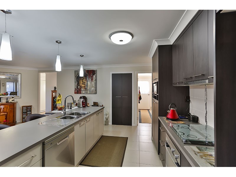 13 Goshawk Drive, Kleinton QLD 4352