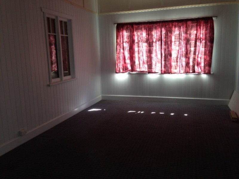 706 Ruthven Street, South Toowoomba QLD 4350