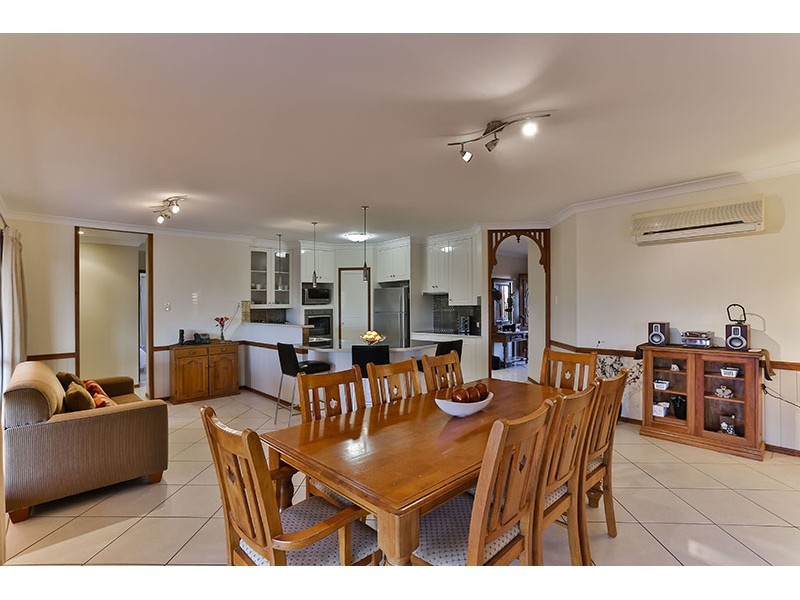 6 Eastwood Place, Highfields QLD 4352
