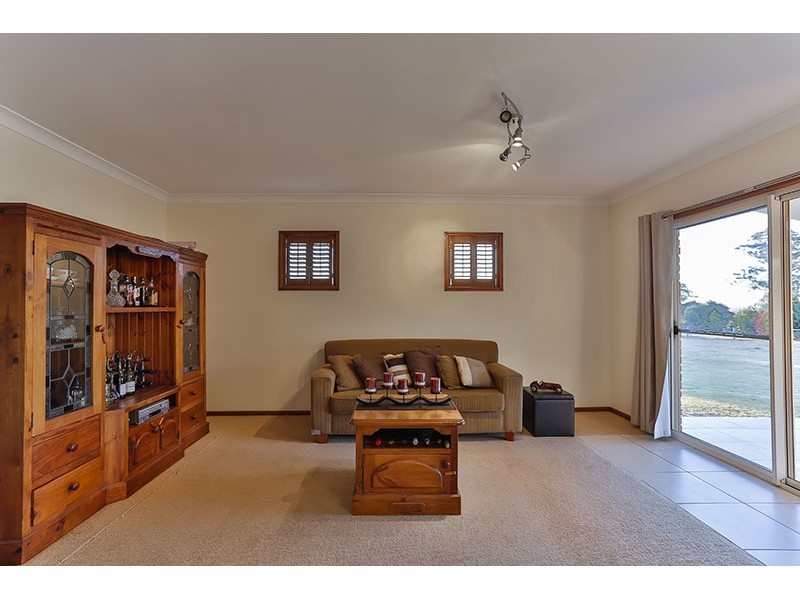 6 Eastwood Place, Highfields QLD 4352