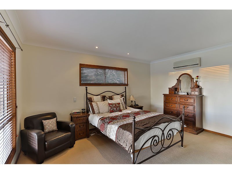 6 Eastwood Place, Highfields QLD 4352