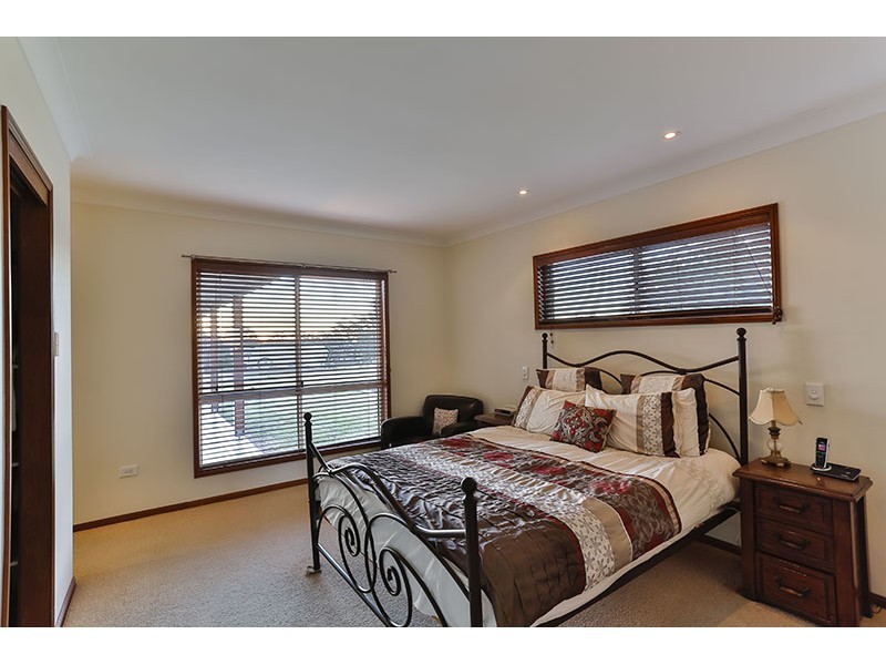 6 Eastwood Place, Highfields QLD 4352