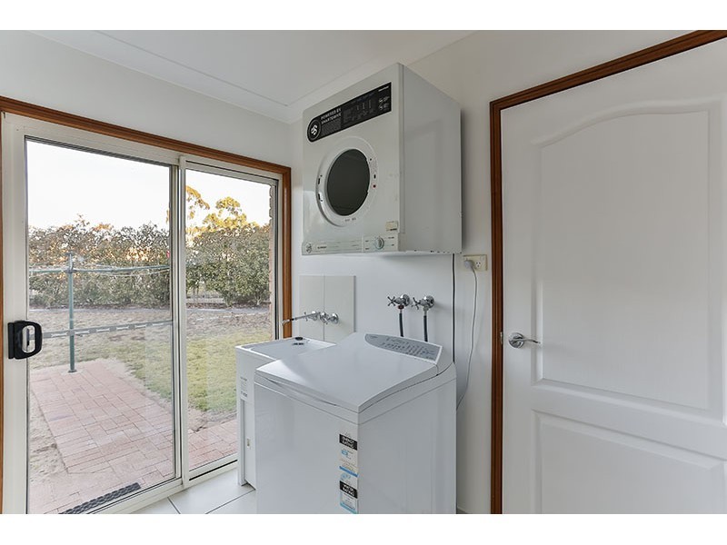 6 Eastwood Place, Highfields QLD 4352