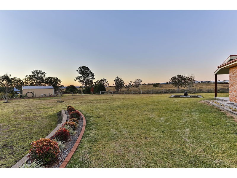 6 Eastwood Place, Highfields QLD 4352