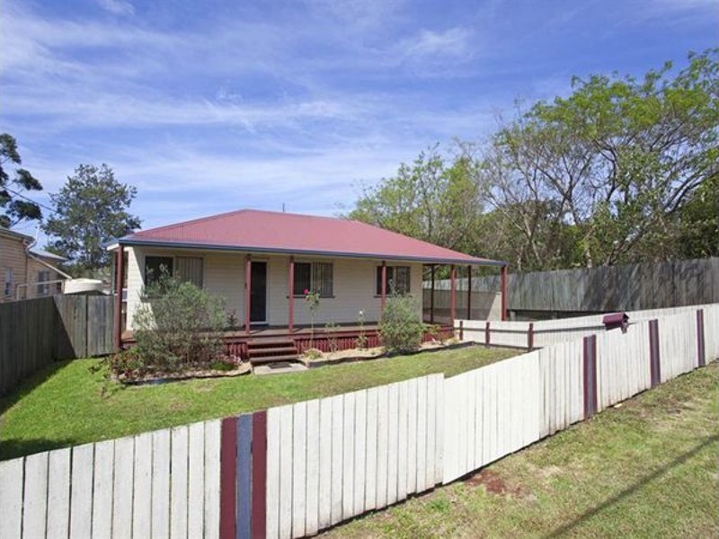 6 Vanity Street, Rockville QLD 4350