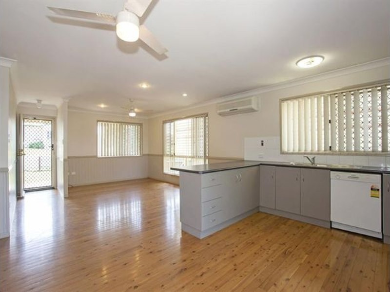 6 Vanity Street, Rockville QLD 4350