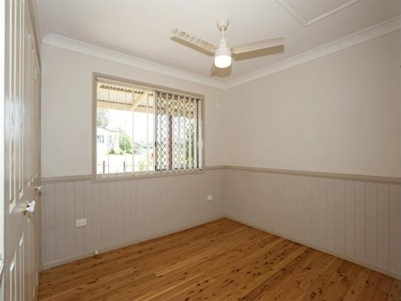 6 Vanity Street, Rockville QLD 4350