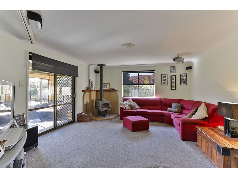 21 Trousdell Court, Rockville QLD 4350