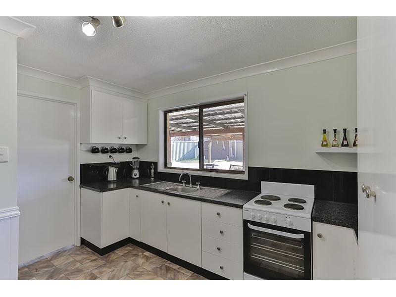 21 Trousdell Court, Rockville QLD 4350