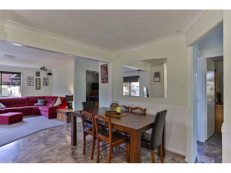 21 Trousdell Court, Rockville QLD 4350